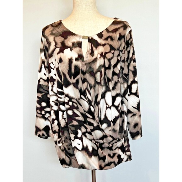 Calvin Klein Women's Abstract Animal Print Wrap Top with 3/4 Sleeves - Picture 1 of 14